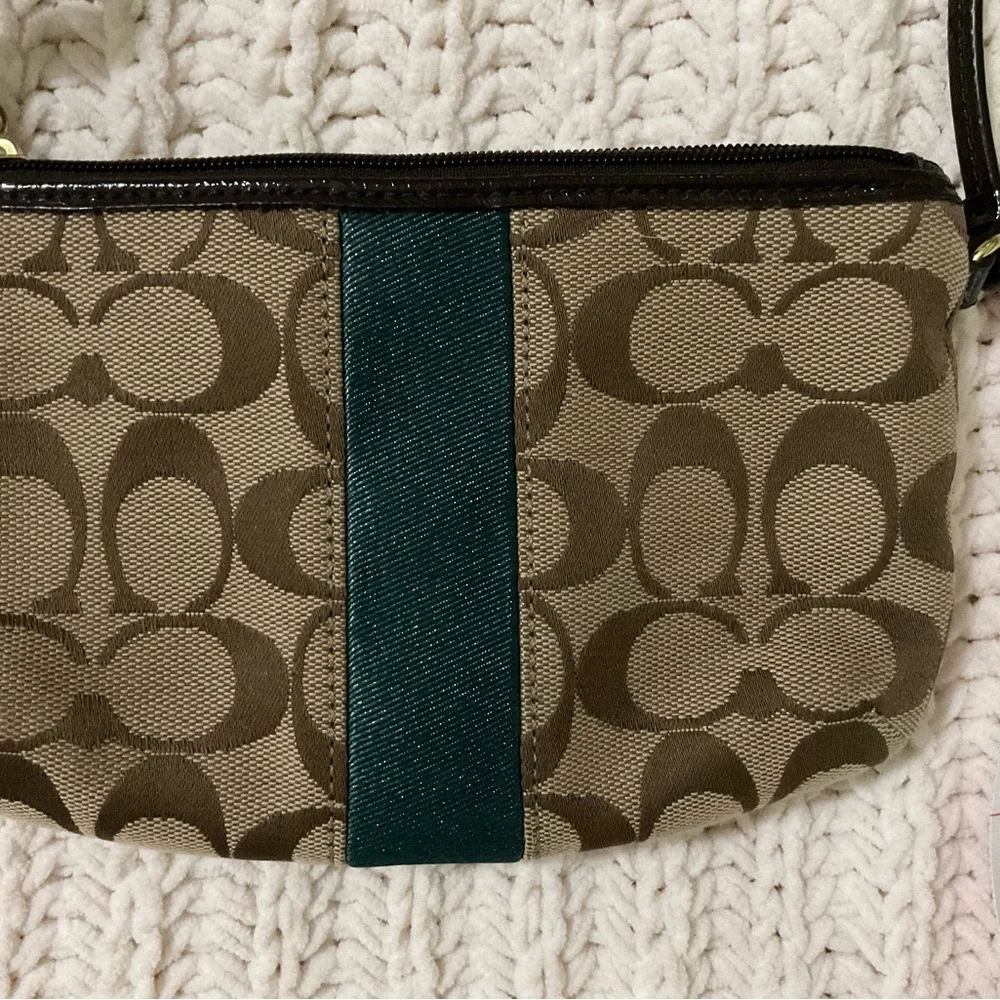 Coach Mini EUC - Picture 3 of 7